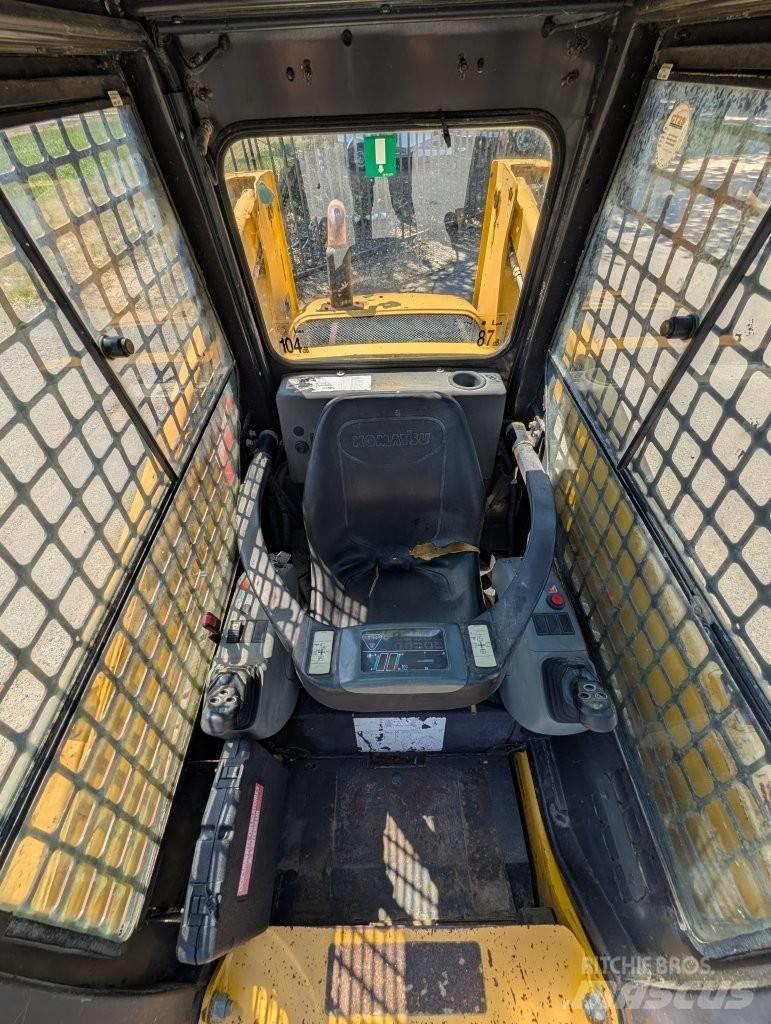 Komatsu CK 30-1 Μίνι φορτωτές