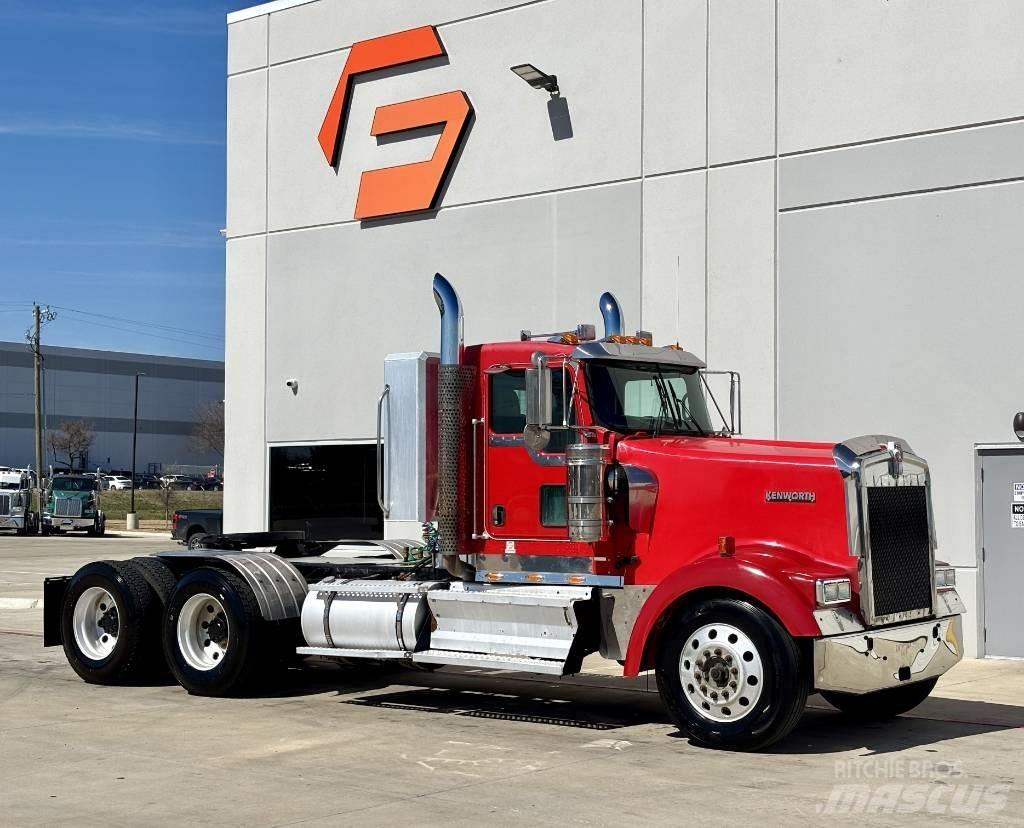 Kenworth W 900 Τράκτορες