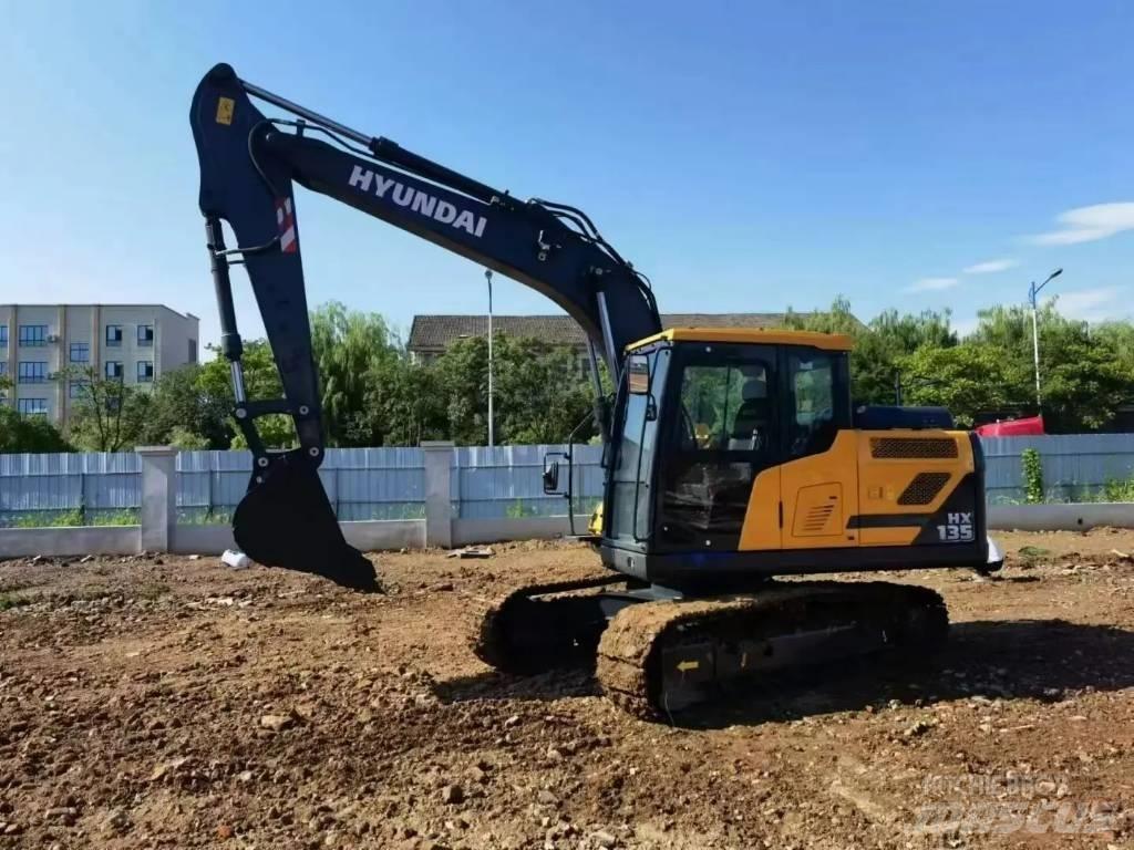 Hyundai HX135 Εκσκαφείς με ερπύστριες