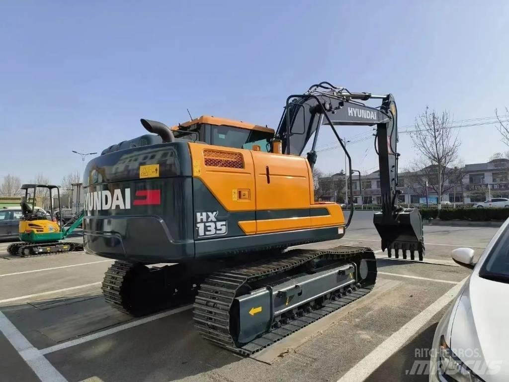 Hyundai HX135 Εκσκαφείς με ερπύστριες