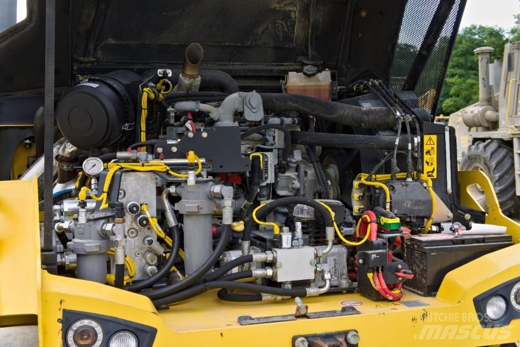 Bomag BW 28 RH Κύλινδροι με επίσωτρα με αέρα