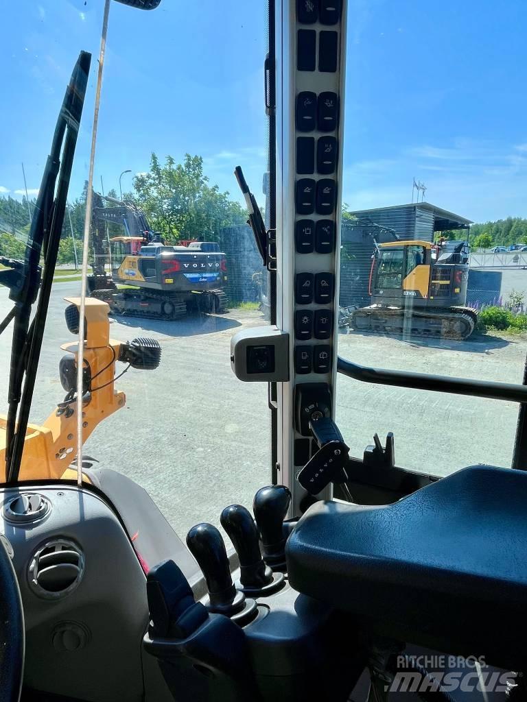 Volvo L 120 H Φορτωτές με λάστιχα (Τροχοφόροι)