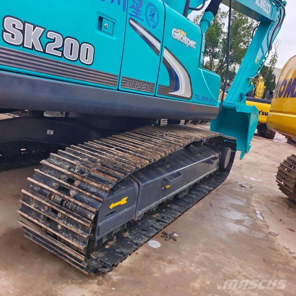 Kobelco SK 200 Εκσκαφείς με ερπύστριες