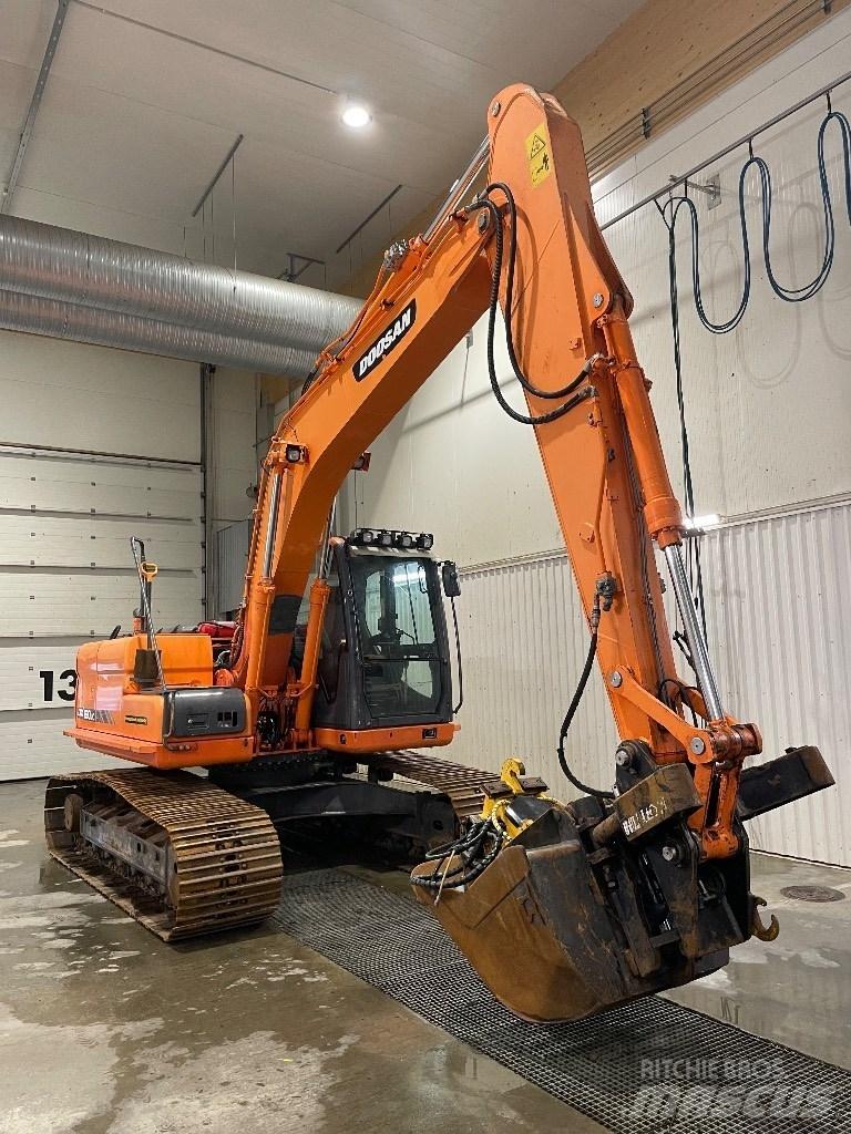 Doosan DX 160 Εκσκαφείς με ερπύστριες
