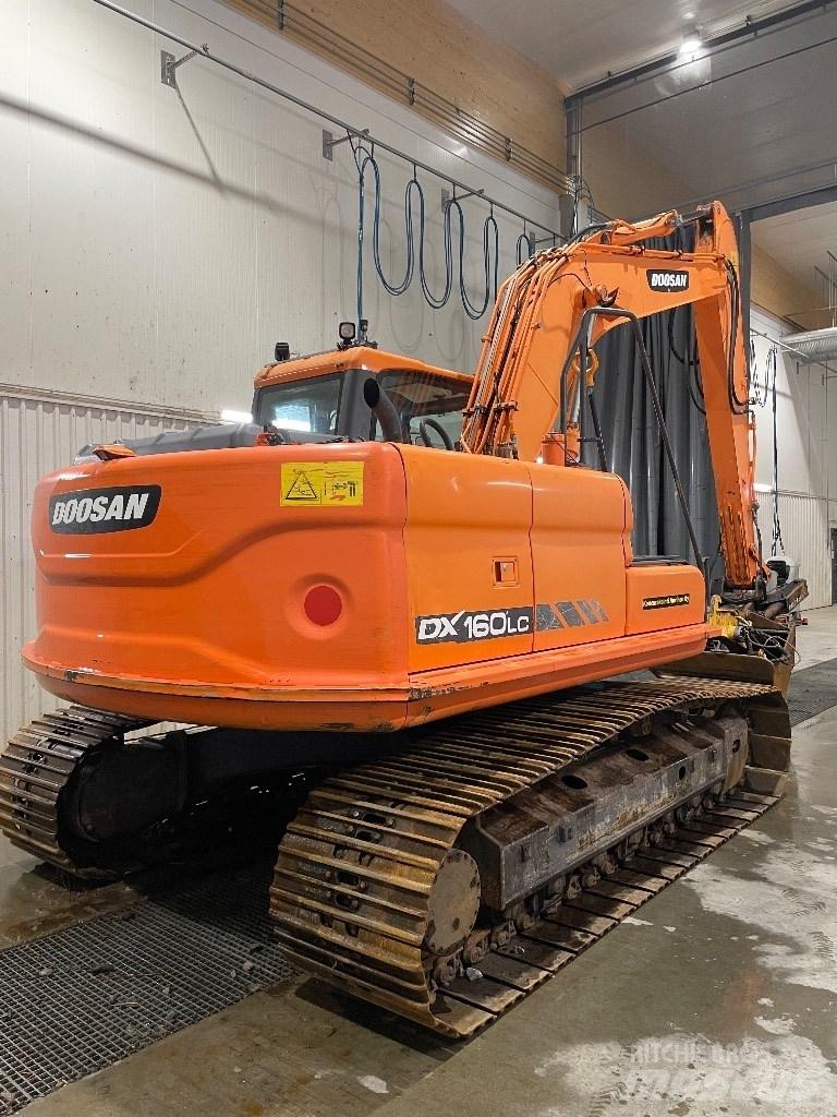 Doosan DX 160 Εκσκαφείς με ερπύστριες