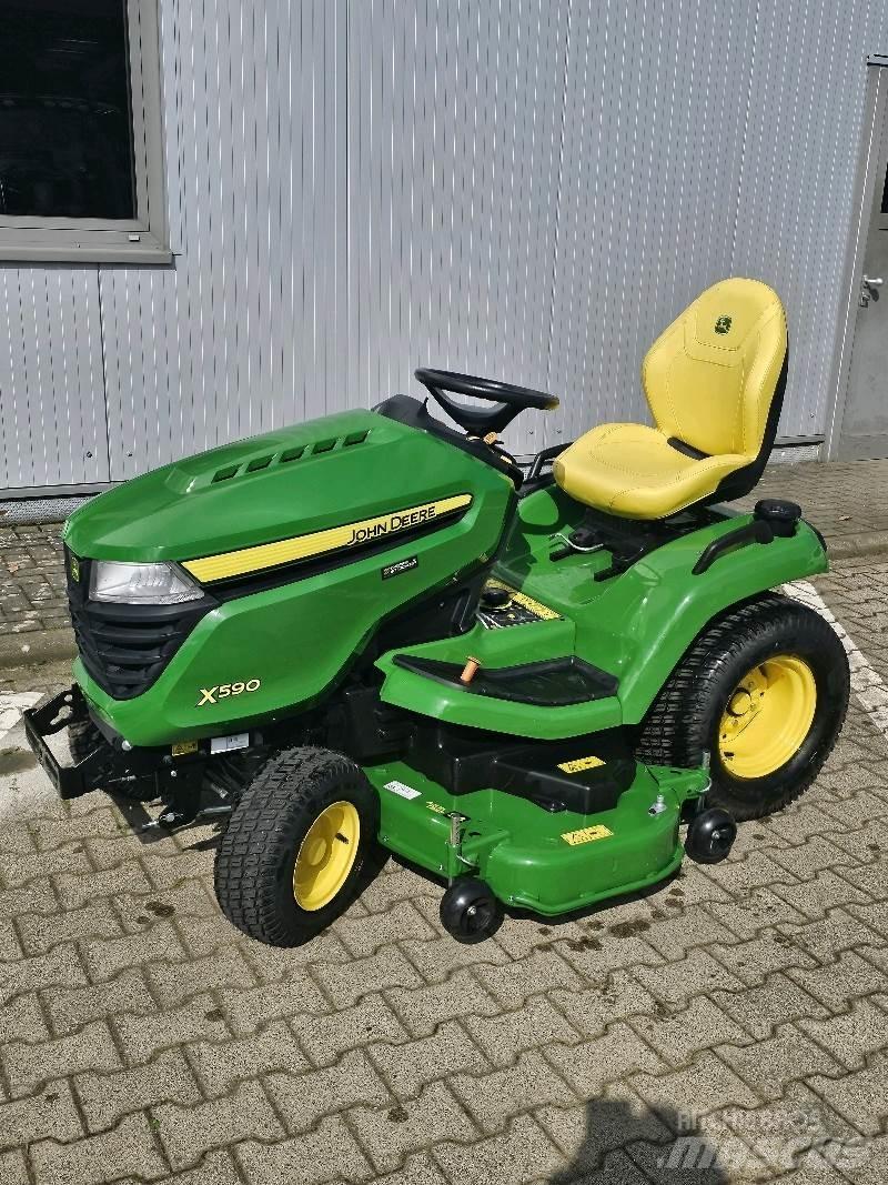 John Deere X590 Χορτοκοπτικά
