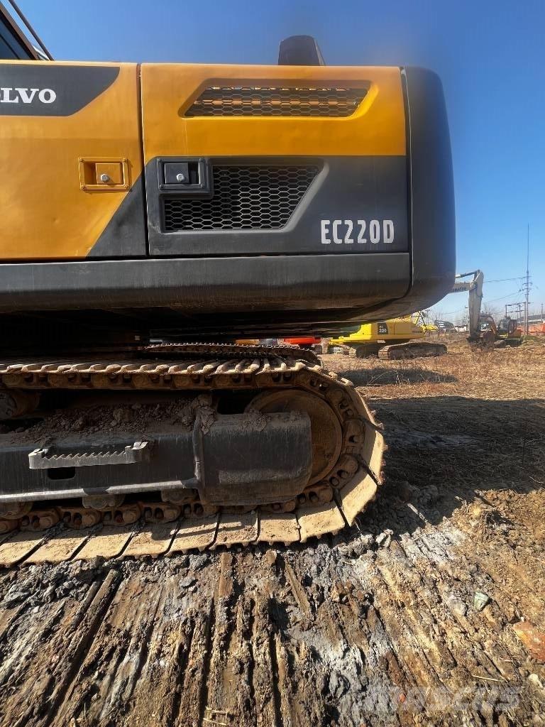 Volvo EC 220 Εκσκαφείς με ερπύστριες