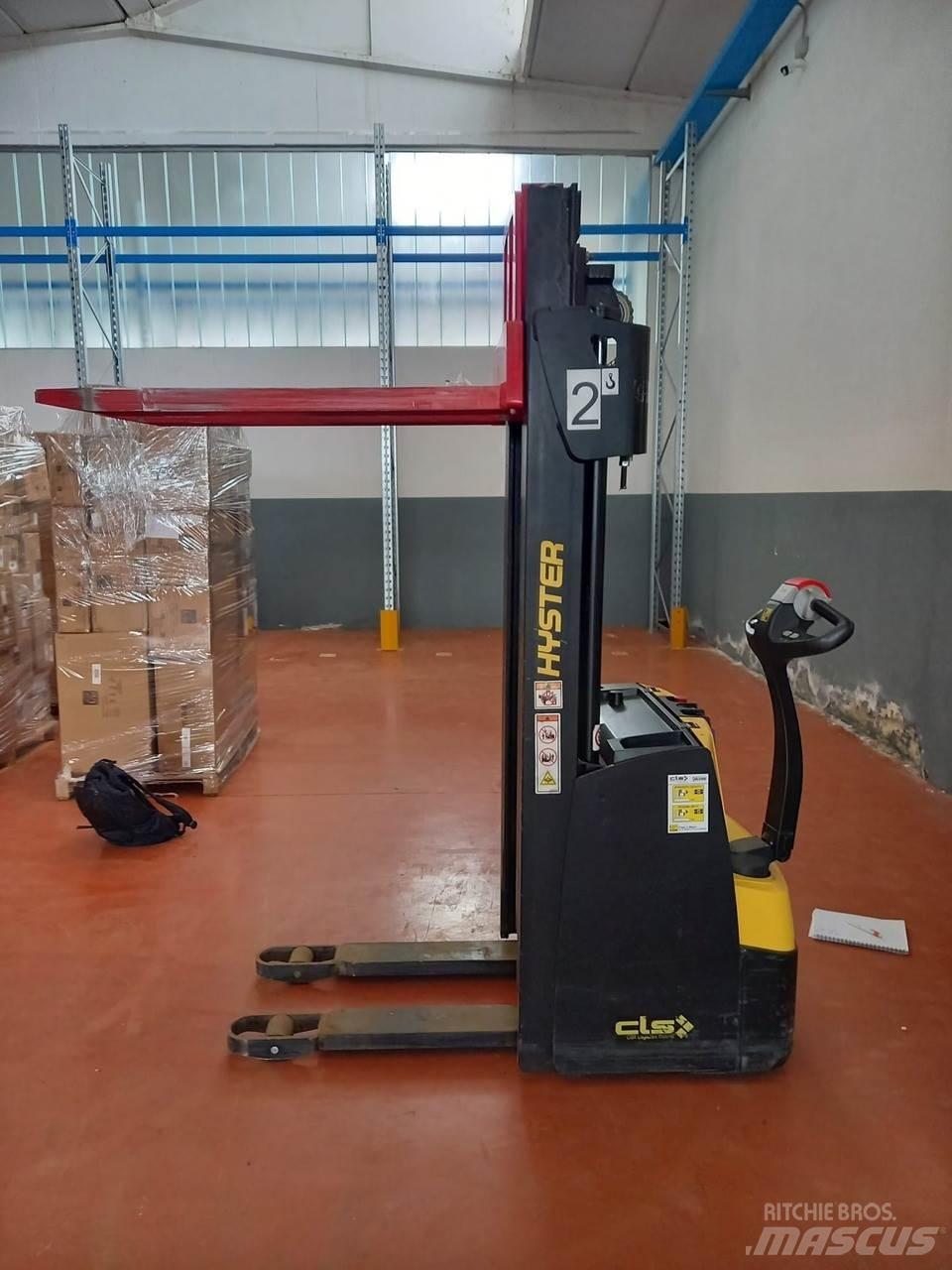 Hyster S1.2 Παλετοφόρα πεζού χειριστή με ιστό