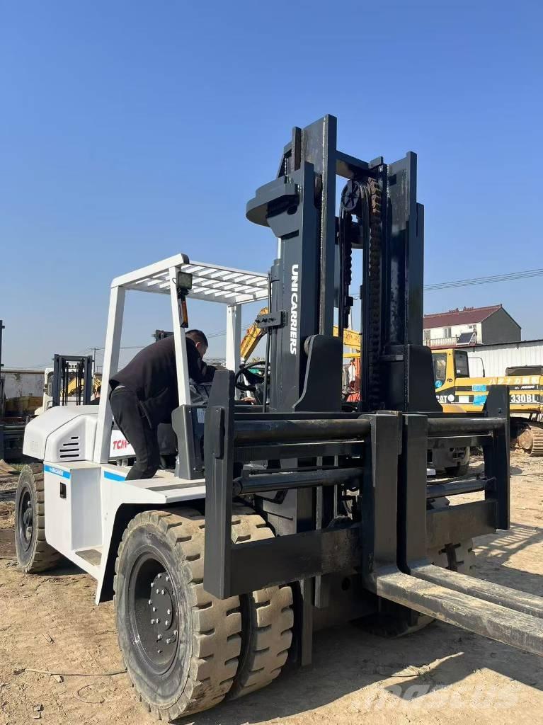 TCM 100 Πετρελαιοκίνητα Κλαρκ