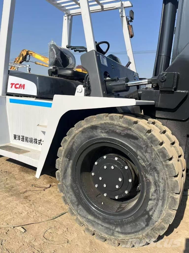 TCM 100 Πετρελαιοκίνητα Κλαρκ