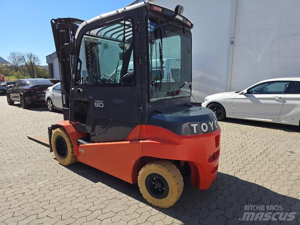 Toyota Traigo 80 Ηλεκτρικά περονοφόρα ανυψωτικά κλαρκ