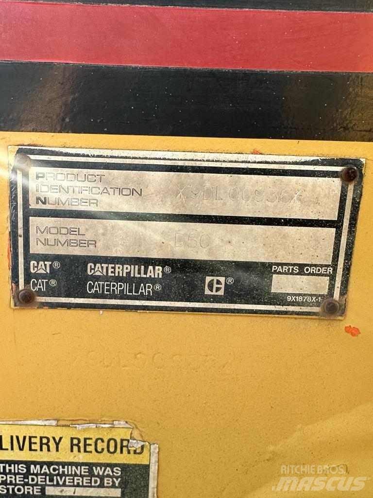 CAT D5C Μπουλντόζες με ερπύστριες