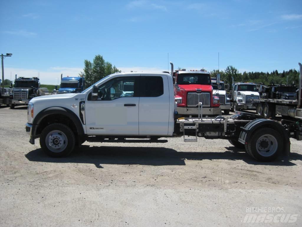 Ford F 550 Τράκτορες