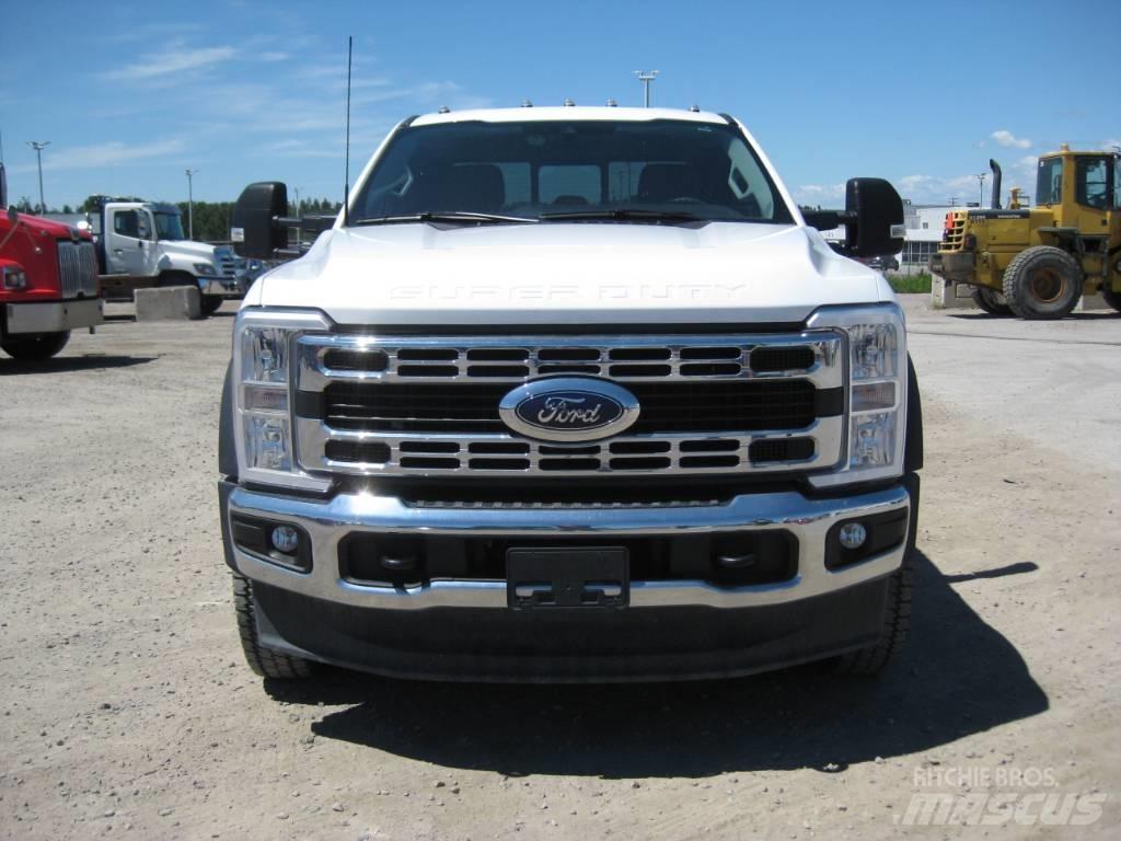 Ford F 550 Τράκτορες