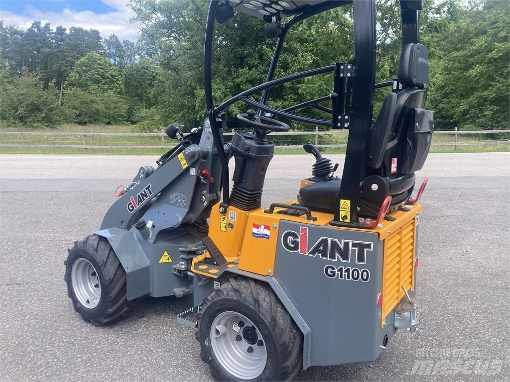 GiANT G1100 Φορτωτές πολλαπλών χρήσεων