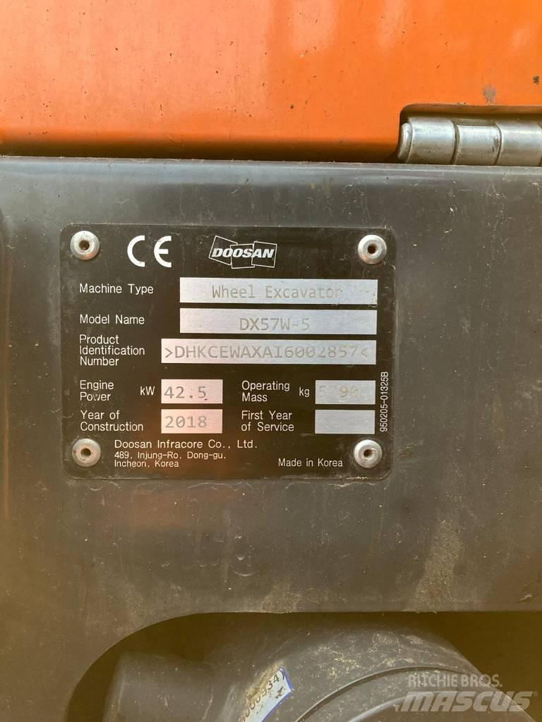 Doosan DX 57 W-5 Εκσκαφείς με τροχούς - λάστιχα