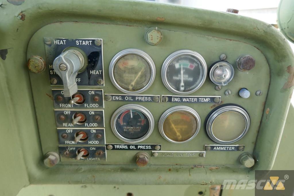 CAT D7F Ex-army Μπουλντόζες με ερπύστριες