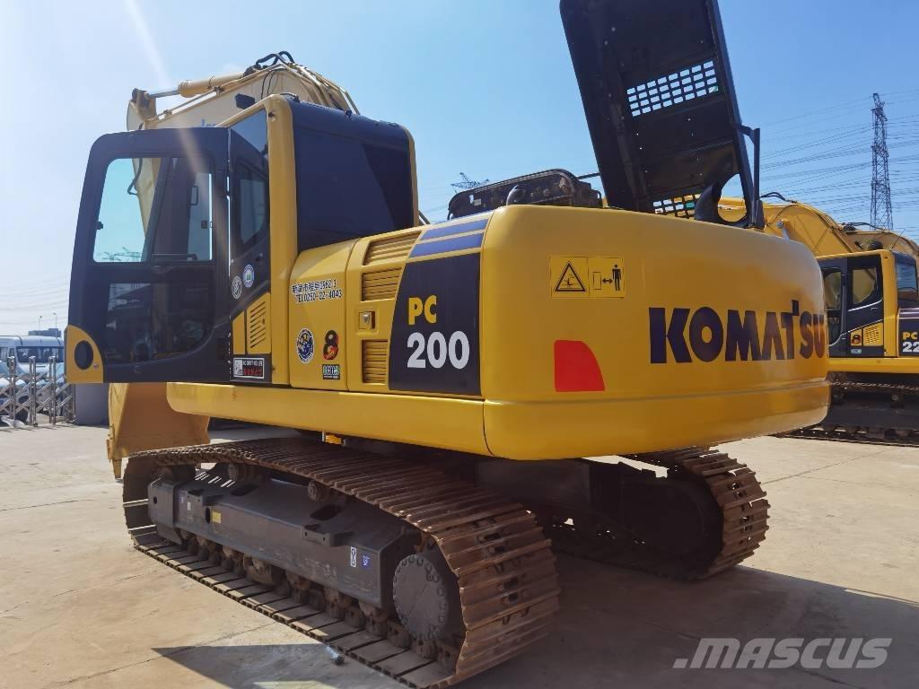 Komatsu PC 200-8 Εκσκαφείς με ερπύστριες