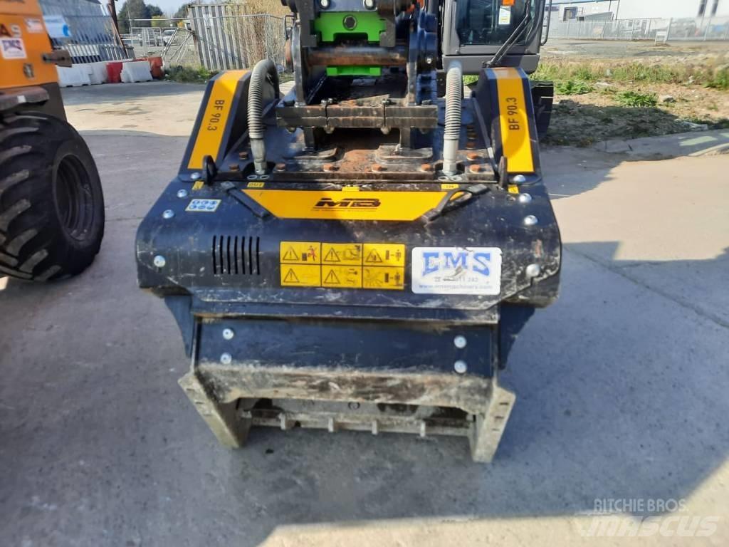 MB Crusher BF 90.3 Κουβάς σπαστήρας