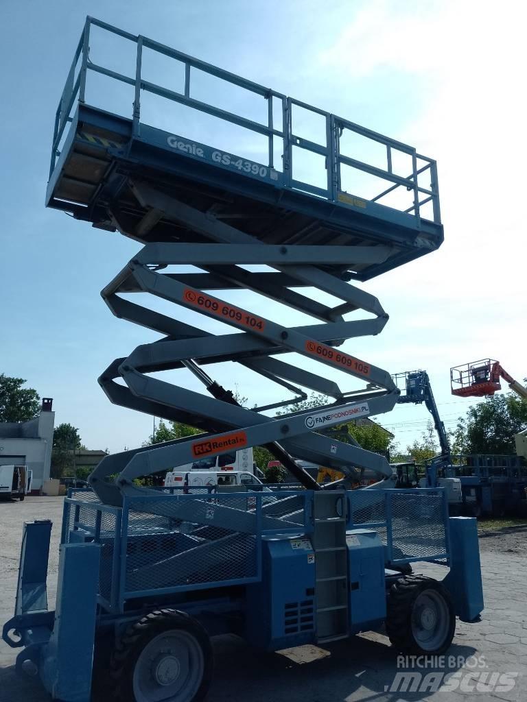 Genie 4390 Ανυψωτήρες ψαλιδωτής άρθρωσης