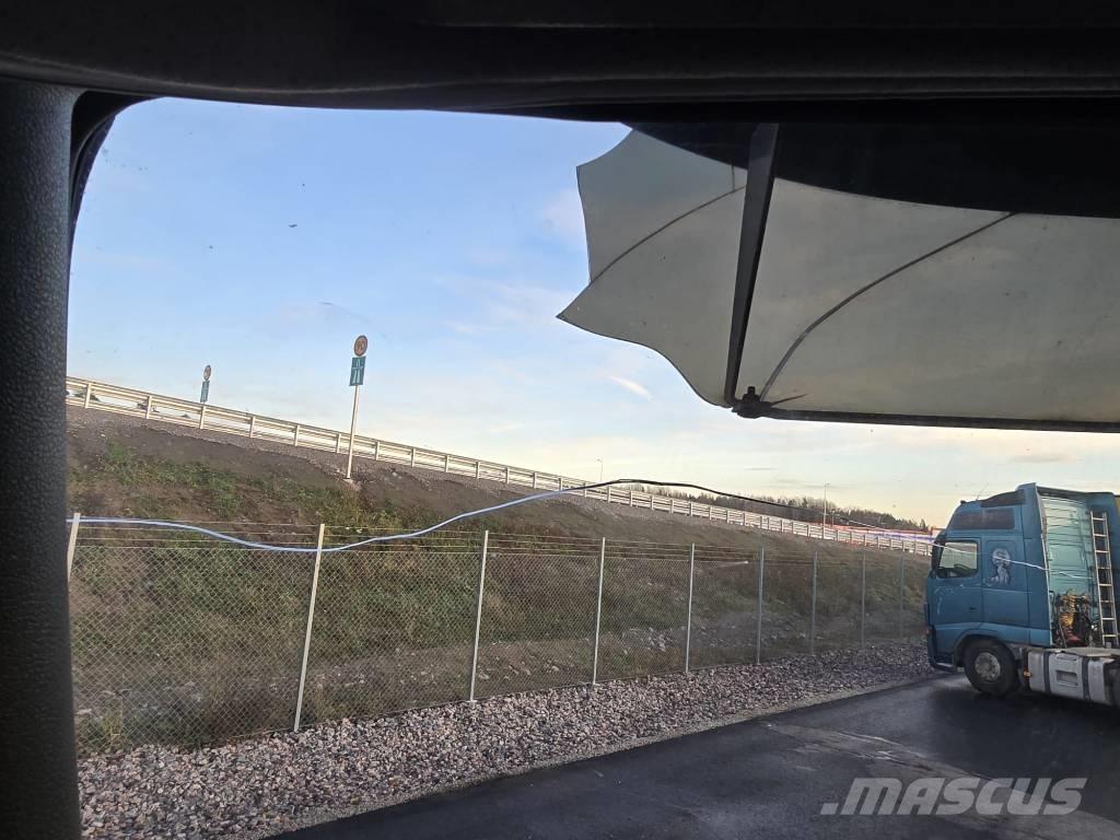 Volvo FM 330 Φορτηγά Κόφα