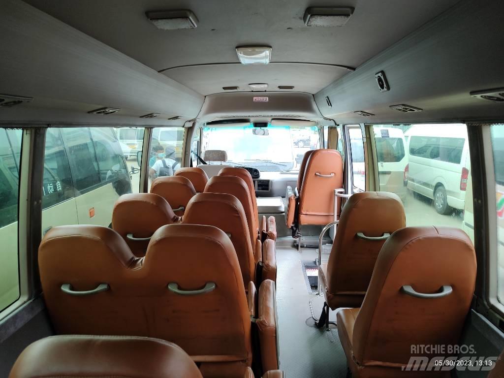 Toyota Coaster Υπεραστικά Λεωφορεία 