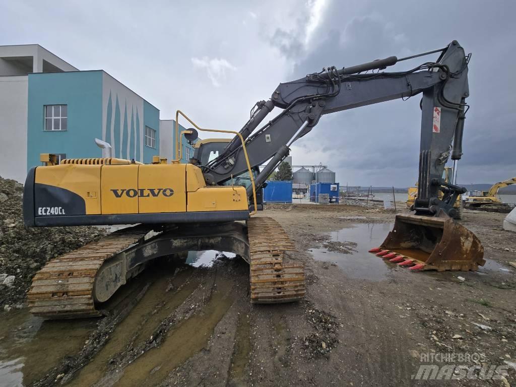 Volvo EC 240 C Εκσκαφείς με ερπύστριες