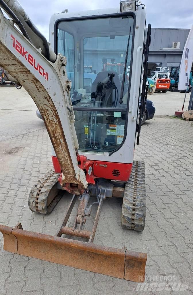 Takeuchi TB 216 Εκσκαφάκι (διαβολάκι) < 7t
