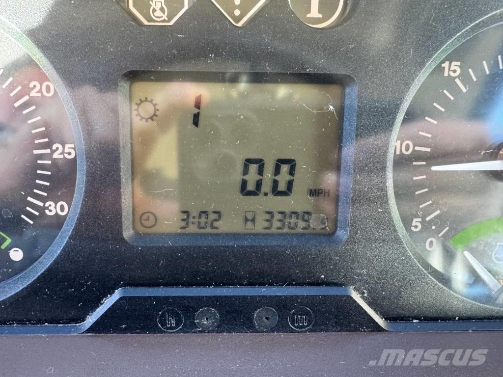 John Deere 6120 Τρακτέρ