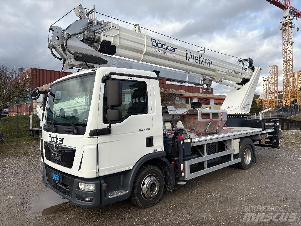 Böcker AK 37/4000 Γερανοί ανώμαλου εδάφους