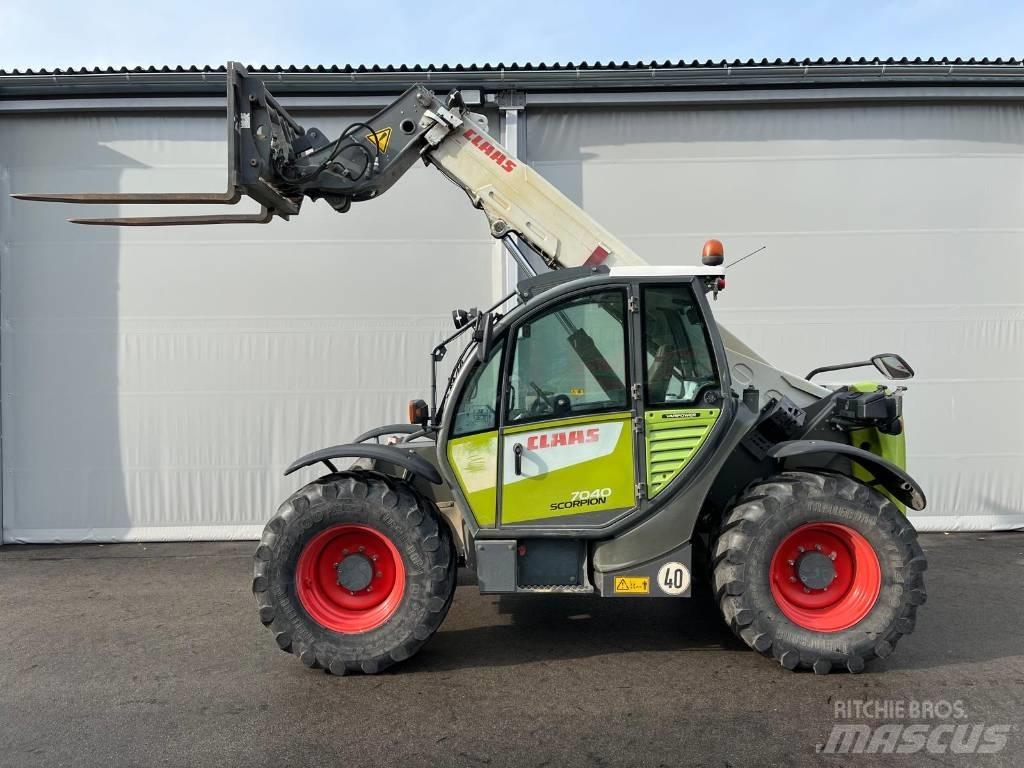 CLAAS SCORPION 7040 Συστήματα τηλεχειρισμού για τη γεωργία