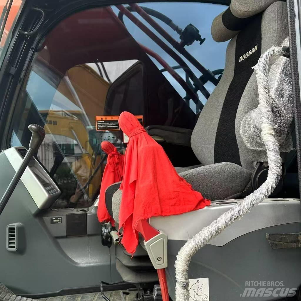Doosan 225LC-9 Εκσκαφείς με ερπύστριες