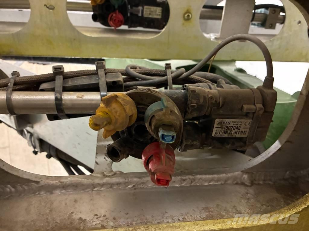 Fendt Rogator 366 Ρυμουλκούμενα ψεκαστικά