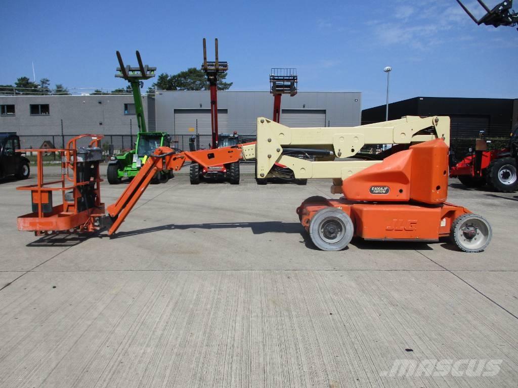 JLG E400 AJPN (687) Compact self-propelled boom lifts