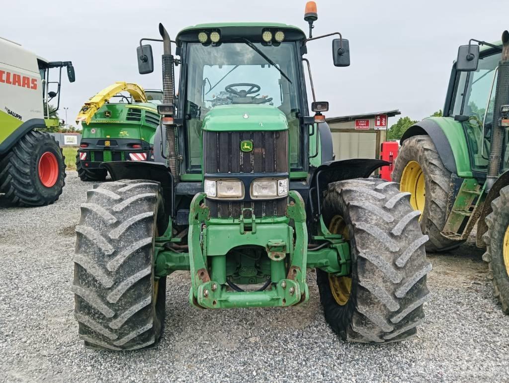 John Deere 6820 Τρακτέρ