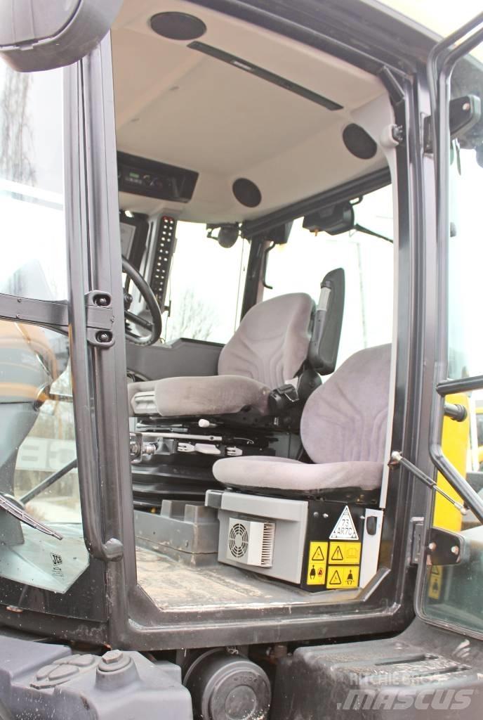JCB Fastrac 4220 Τρακτέρ