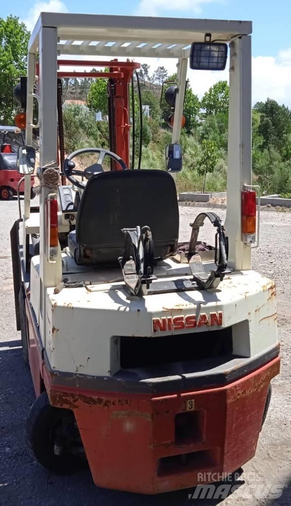 Nissan 02ZNH01A15 Περονοφόρα ανυψωτικά κλαρκ με φυσικό αέριο LPG