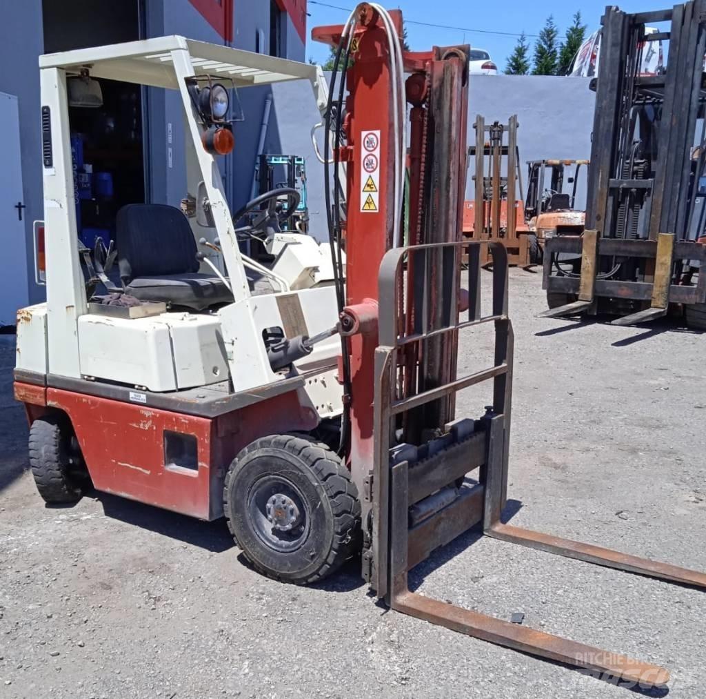 Nissan 02ZNH01A15 Περονοφόρα ανυψωτικά κλαρκ με φυσικό αέριο LPG