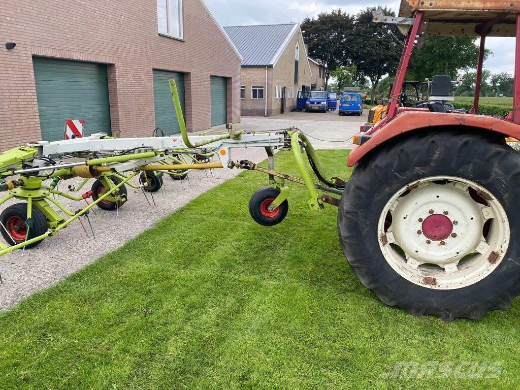 CLAAS volto 1050t Τσουγκράνες και χορτοξηραντικές μηχανές