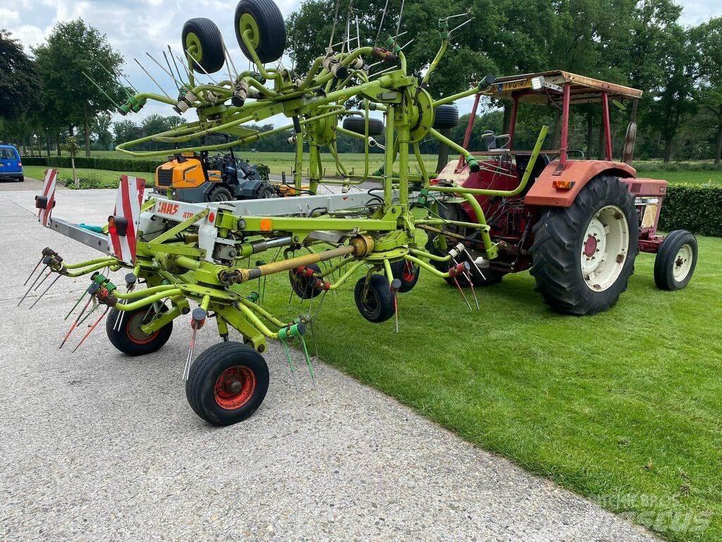CLAAS volto 1050t Τσουγκράνες και χορτοξηραντικές μηχανές