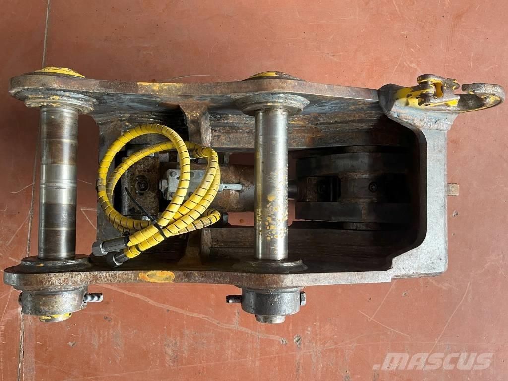 Komatsu PW160-11 Ταχυσύνδεσμοι