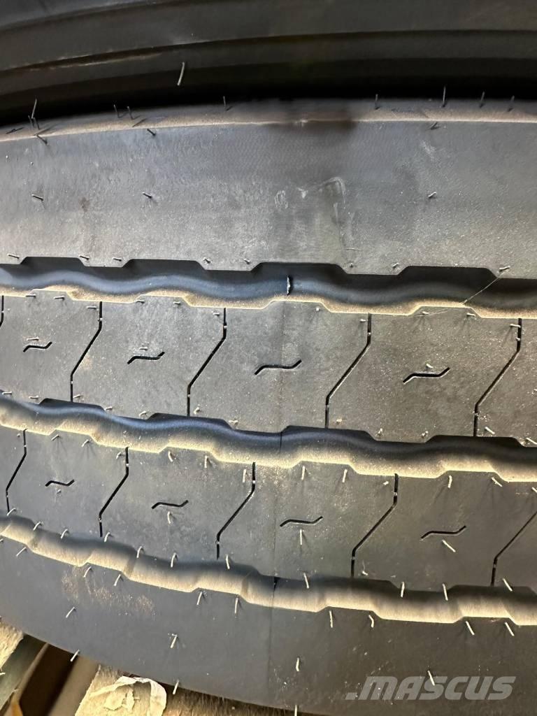 Goodyear 245/70R17 Ελαστικά και ζάντες