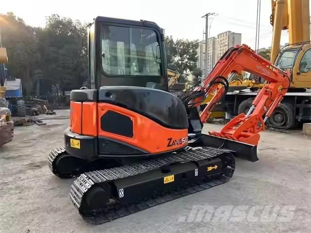 Hitachi ZX 50 Εκσκαφάκι (διαβολάκι) < 7t