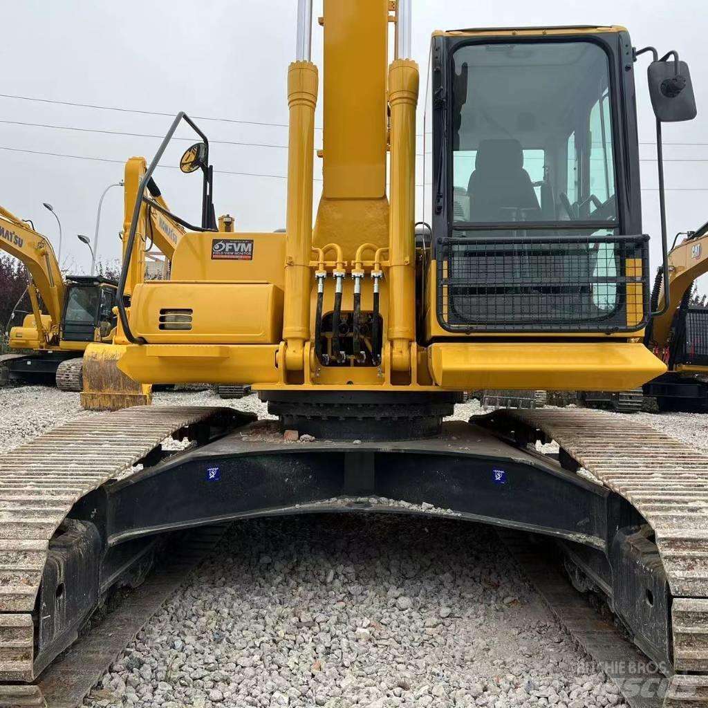 Komatsu PC 240 Εκσκαφείς με ερπύστριες