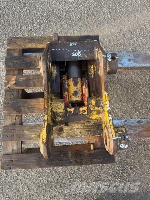 Strickland 50 MM Εκσκαφείς