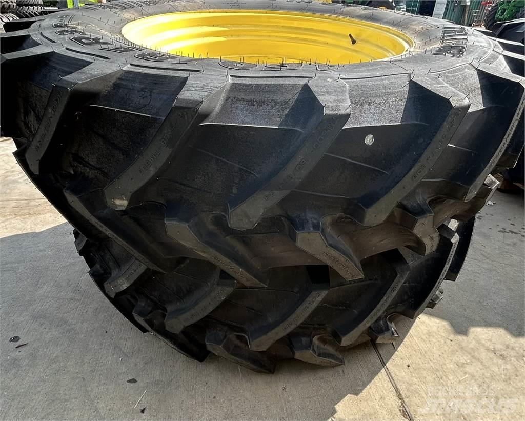  420/85R24 Ελαστικά και ζάντες