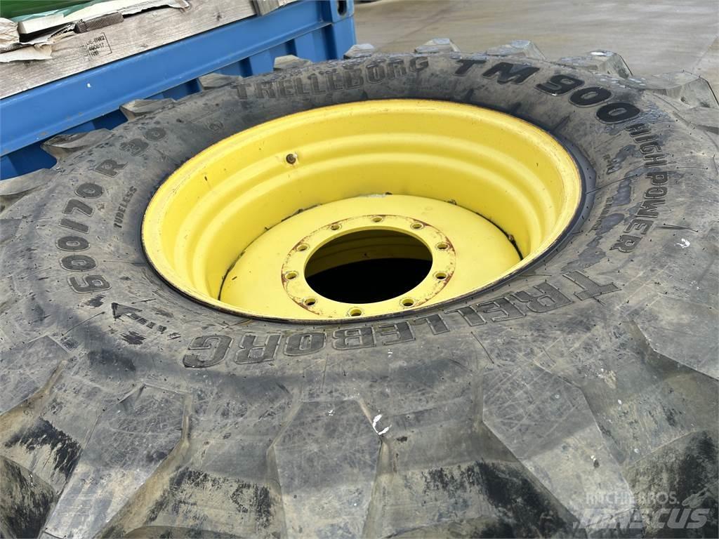  600/70R30 Ελαστικά και ζάντες