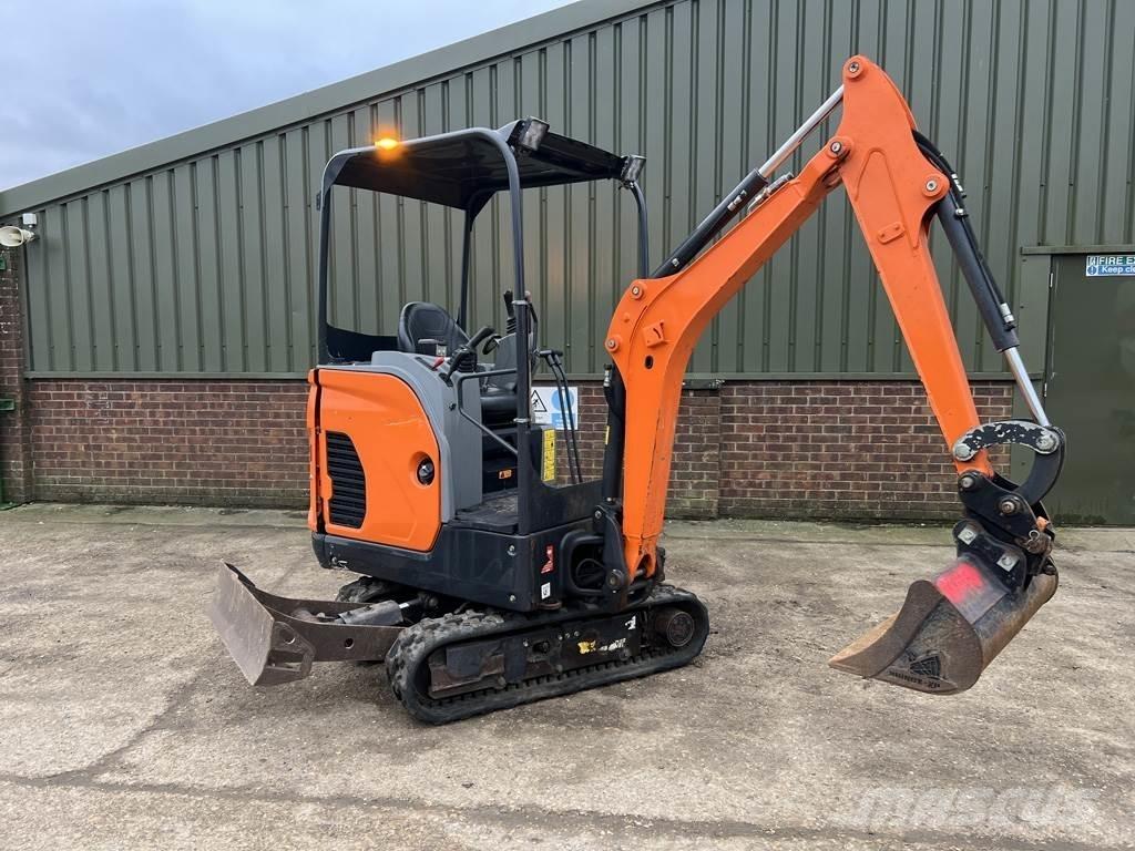 Bobcat E17 Εκσκαφάκι (διαβολάκι) < 7t