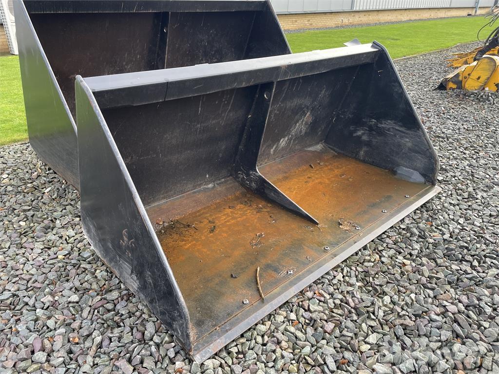 F.c.walker 1.5M3 Κουβάδες