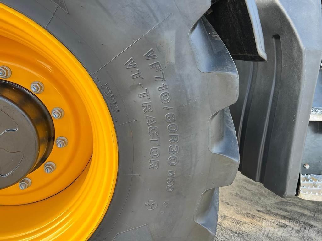 JCB 4220 ICON Τρακτέρ
